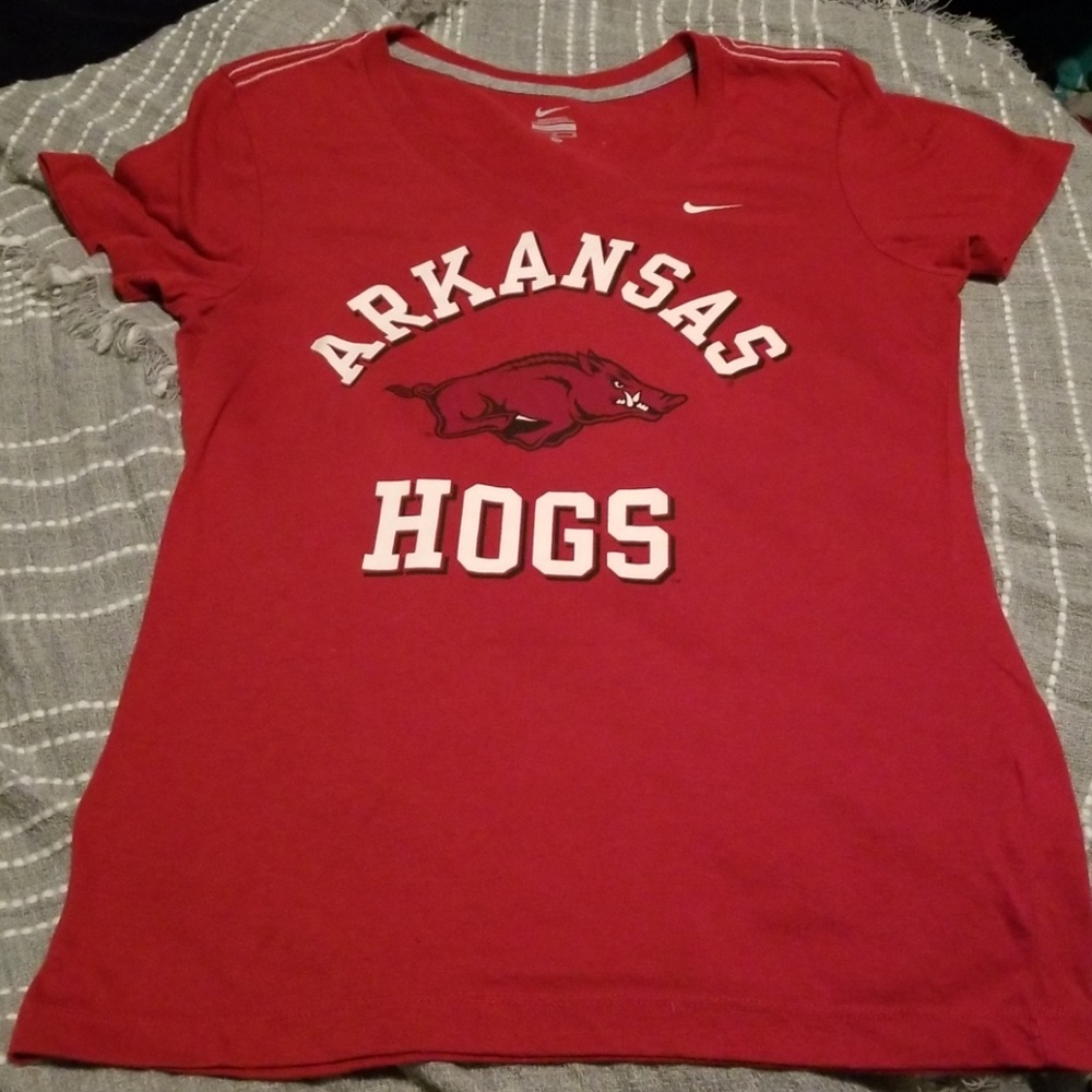 NIKE Arkansas Razorback V neck shirt
